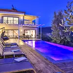 Villa Elit -